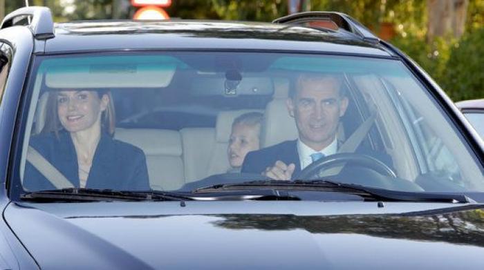 Felipe VI y la reina Letizia acompañan a Leonor y Sofía en su vuelta al cole (FOTOS)