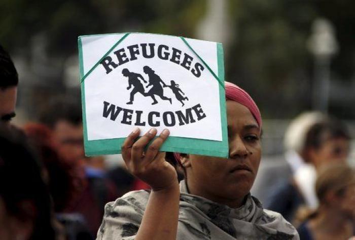 Decenas de miles de manifestantes expresan su apoyo a los refugiados en las principales ciudades europeas