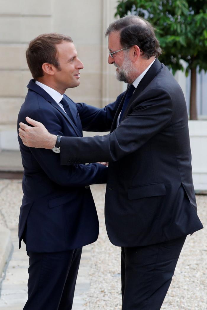 Rajoy anuncia una cumbre extraordinaria en Madrid sobre terrorismo e inmigración irregular