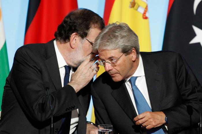 Rajoy anuncia una cumbre extraordinaria en Madrid sobre terrorismo e inmigración irregular