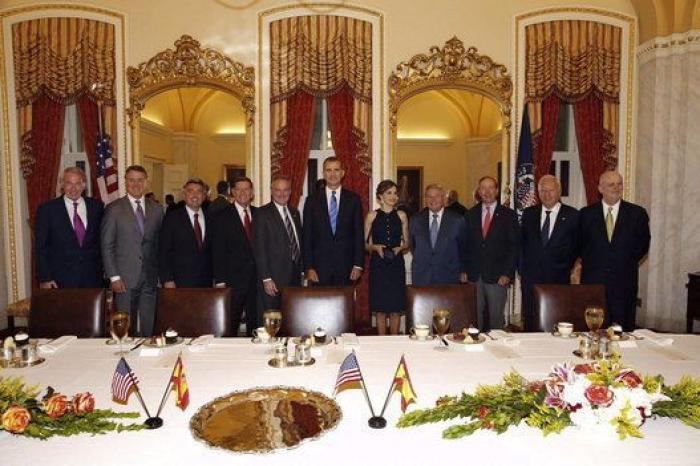 Michelle Obama se lleva a la reina Letizia al huerto (ecológico)