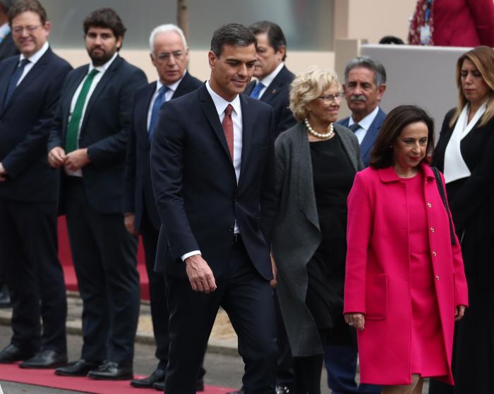 Los reyes presiden el primer desfile del 12 de octubre del Gobierno de Sánchez