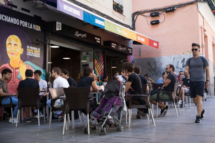 Un paseo por Embajadores, el barrio más 'cool' del mundo