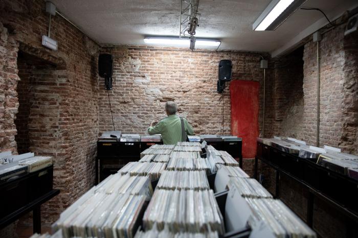 Un paseo por Embajadores, el barrio más 'cool' del mundo