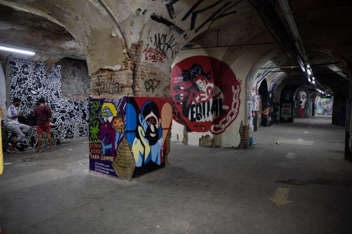 Un paseo por Embajadores, el barrio más 'cool' del mundo