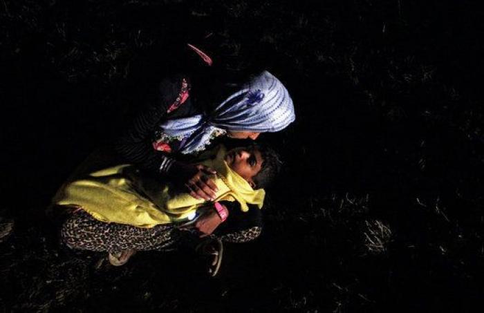 Los refugiados, más de 21.000 en tres días, llegan a Croacia a través de campos de maíz