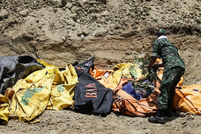 Fotos: catástrofe en las islas Célebes, Indonesia