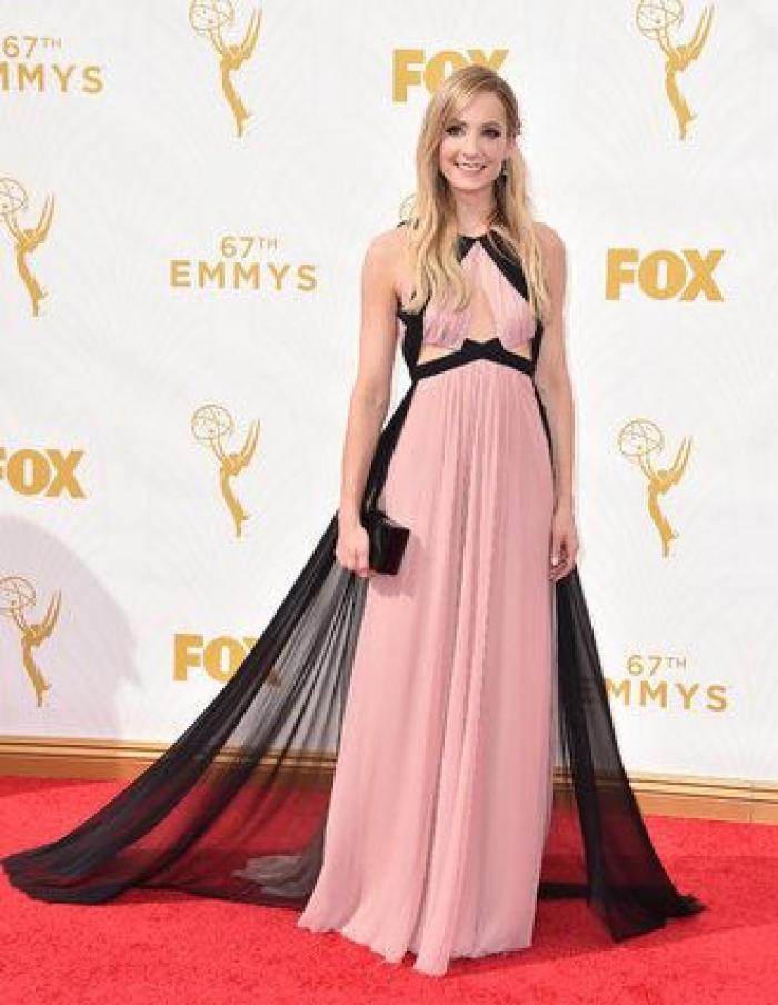 Los mejores vestidos de los Emmy 2015: del mono verde de January Jones al vestido blanco de Viola Davis