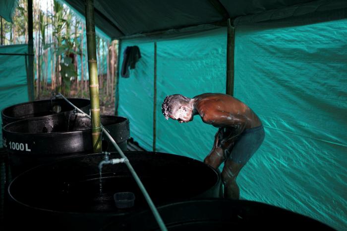 Colombia certifica el final de las FARC tras la entrega de sus últimas armas