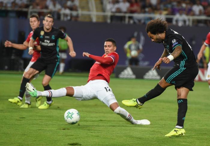 El ataque de Arbeloa al Barça y al árbitro de la Supercopa incendia Twitter: "Ni con 12, a pastar"