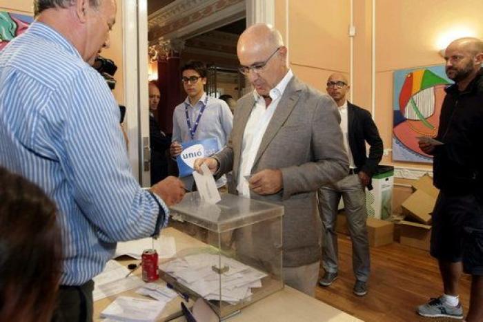 Elecciones 27-S en Cataluña: 'Junts pel Sí' gana las elecciones pero Mas depende de la CUP