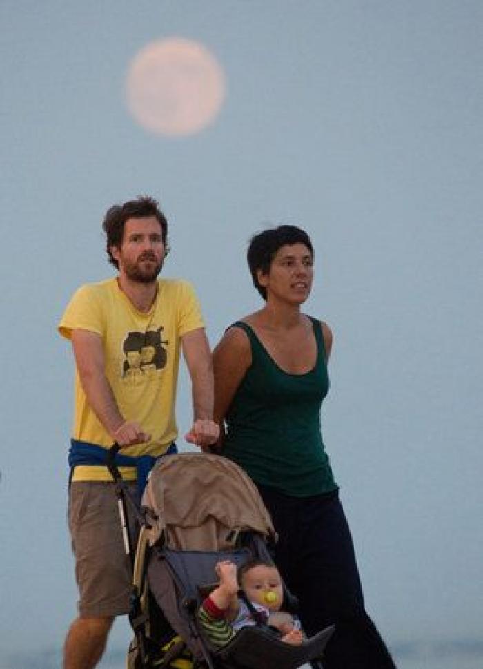 Dos en uno: eclipse y superluna en la noche del domingo al lunes