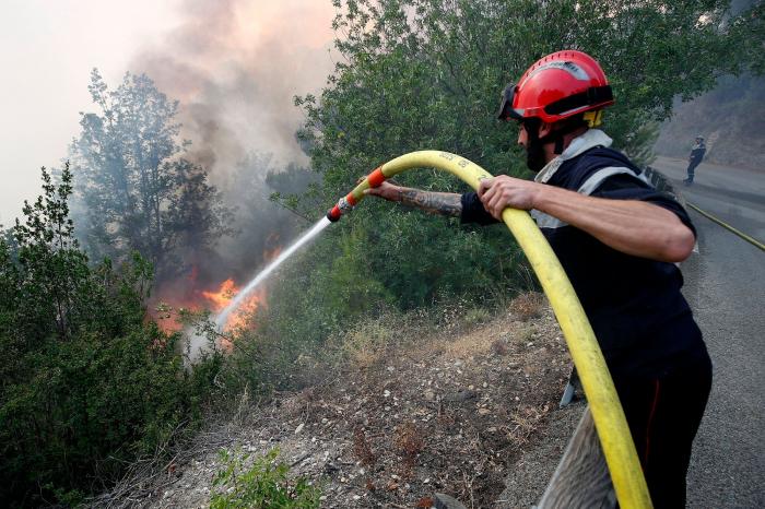 10.000 evacuados en el turístico sureste de Francia por un incendio