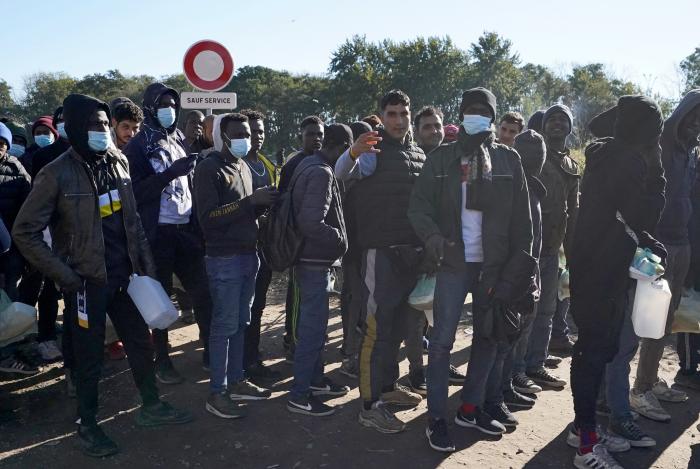 Qué está pasando en el Canal de la Mancha y por qué enfrenta seriamente a Francia y Reino Unido