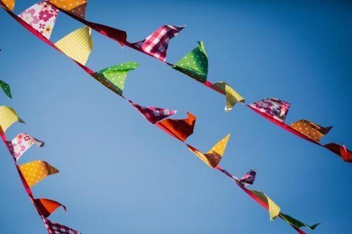 Una novia pasó ocho meses creando toda la decoración para su boda (FOTOS)