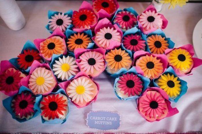 Una novia pasó ocho meses creando toda la decoración para su boda (FOTOS)