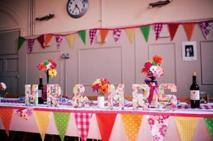 Una novia pasó ocho meses creando toda la decoración para su boda (FOTOS)