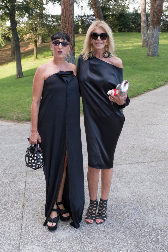 Así despide su madre a David Delfín: homenaje póstumo en el Museo del Traje