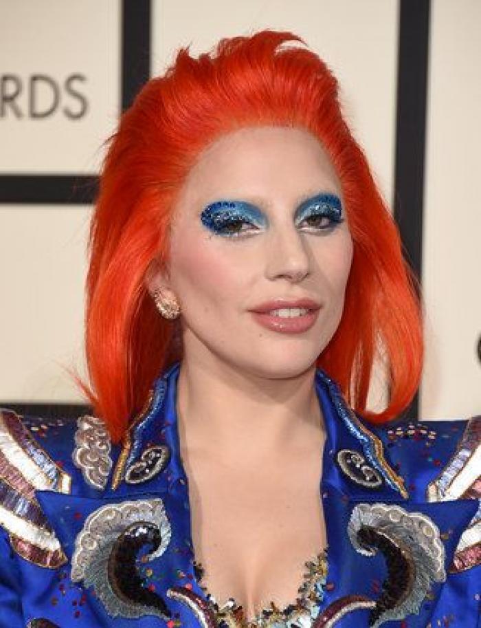 Sofia Vergara hace de 'transformer' para bailar con Pitbull 'El Taxi' en los Grammy