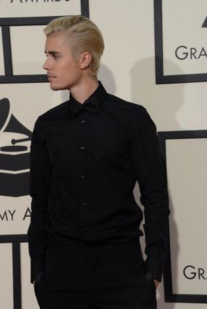 Sofia Vergara hace de 'transformer' para bailar con Pitbull 'El Taxi' en los Grammy