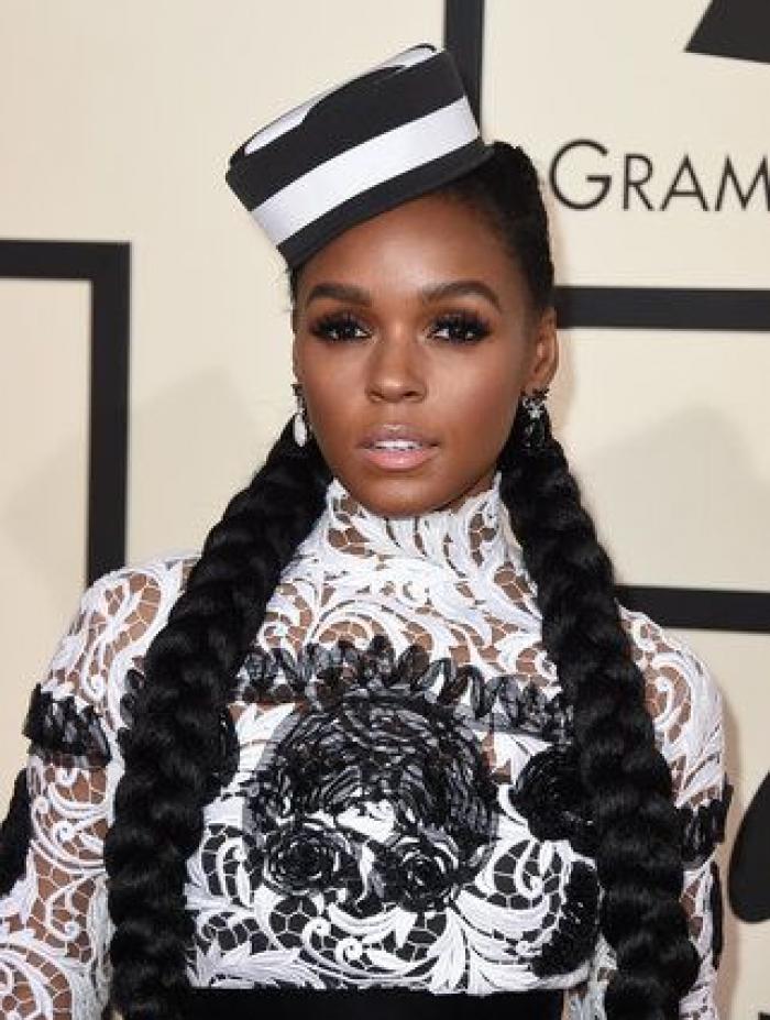 Sofia Vergara hace de 'transformer' para bailar con Pitbull 'El Taxi' en los Grammy