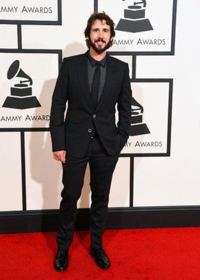 Sofia Vergara hace de 'transformer' para bailar con Pitbull 'El Taxi' en los Grammy