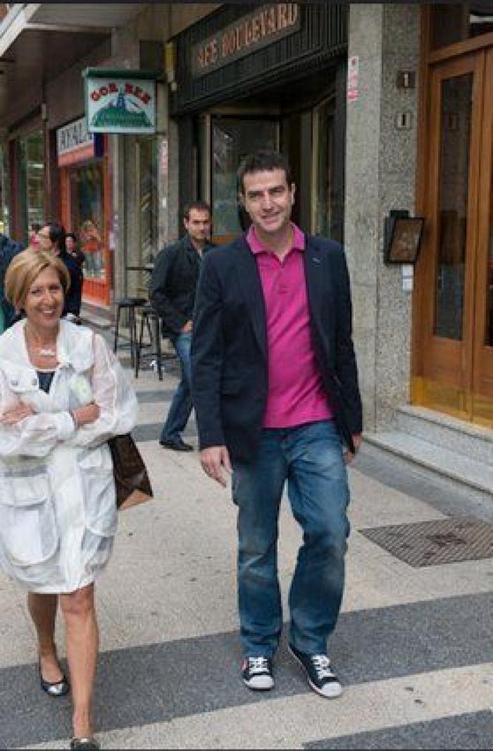 Maneiro: "Es triste enterarse de las bajas de Díez y Herzog por las redes sociales"