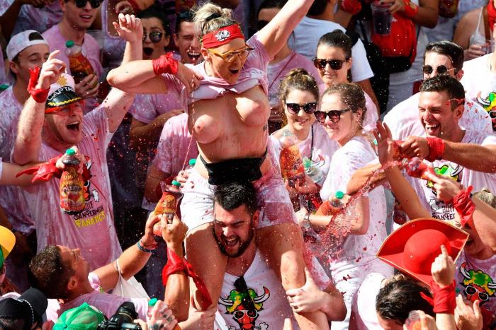 Las tripas de los encierros de sanfermines: TVE publica un vídeo de cómo se vive la carrera desde realización
