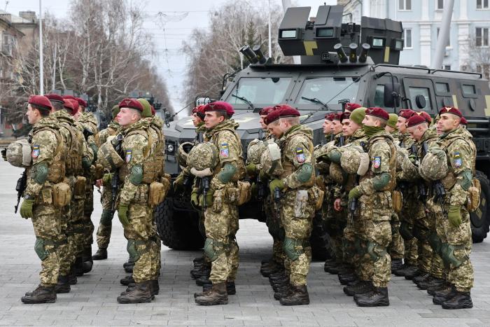 Putin ordena una "operación militar especial" en el Donbás