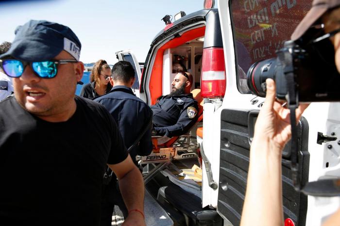 Jerusalén: Dos policías israelíes muertos tras el ataque de tres palestinos, que han sido abatidos en la Ciudad Vieja