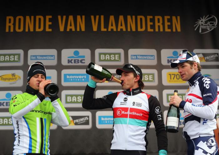 Multan a Iberia por exigir un test de embarazo para contratar a mujeres