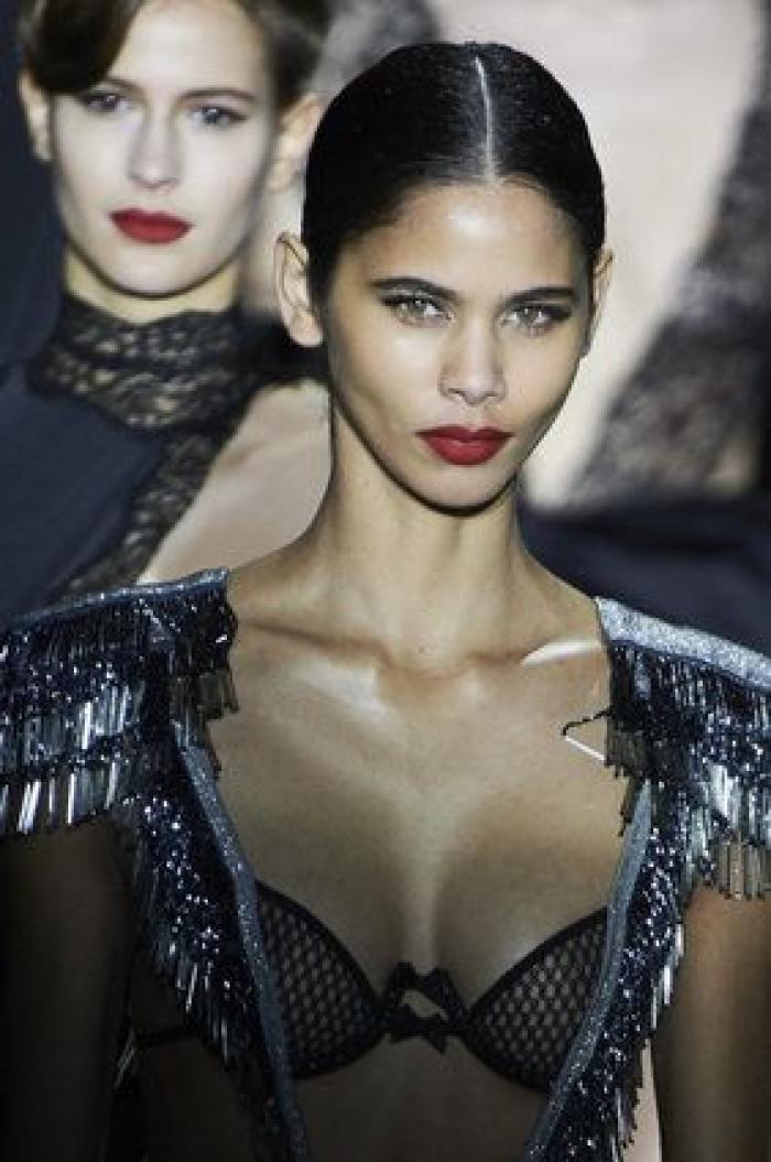 Andrés Sardá llena su sensualidad del espíritu de los grandes hoteles