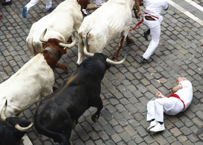 Al menos dos heridos en el cuarto encierro de los Sanfermines