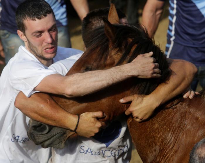 Las impresionantes imágenes de la Rapa das Bestas