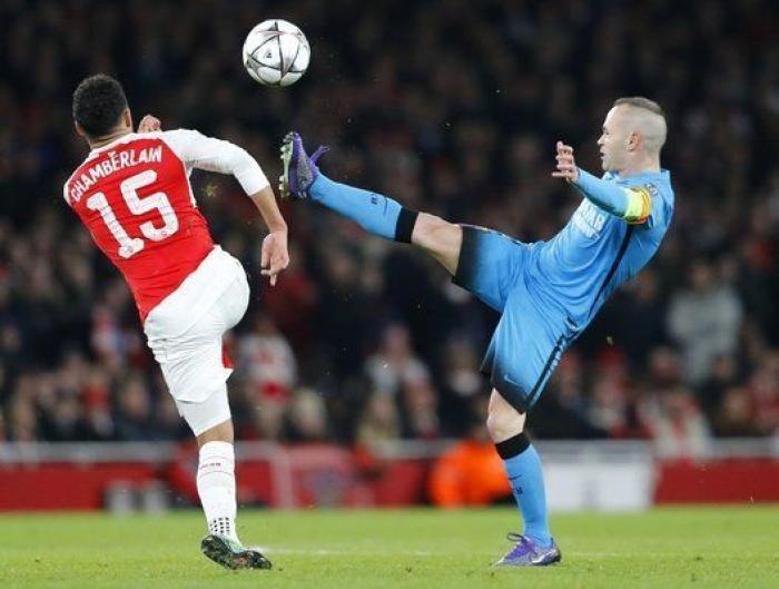 El Barcelona gana al Arsenal y pone un pie en cuartos