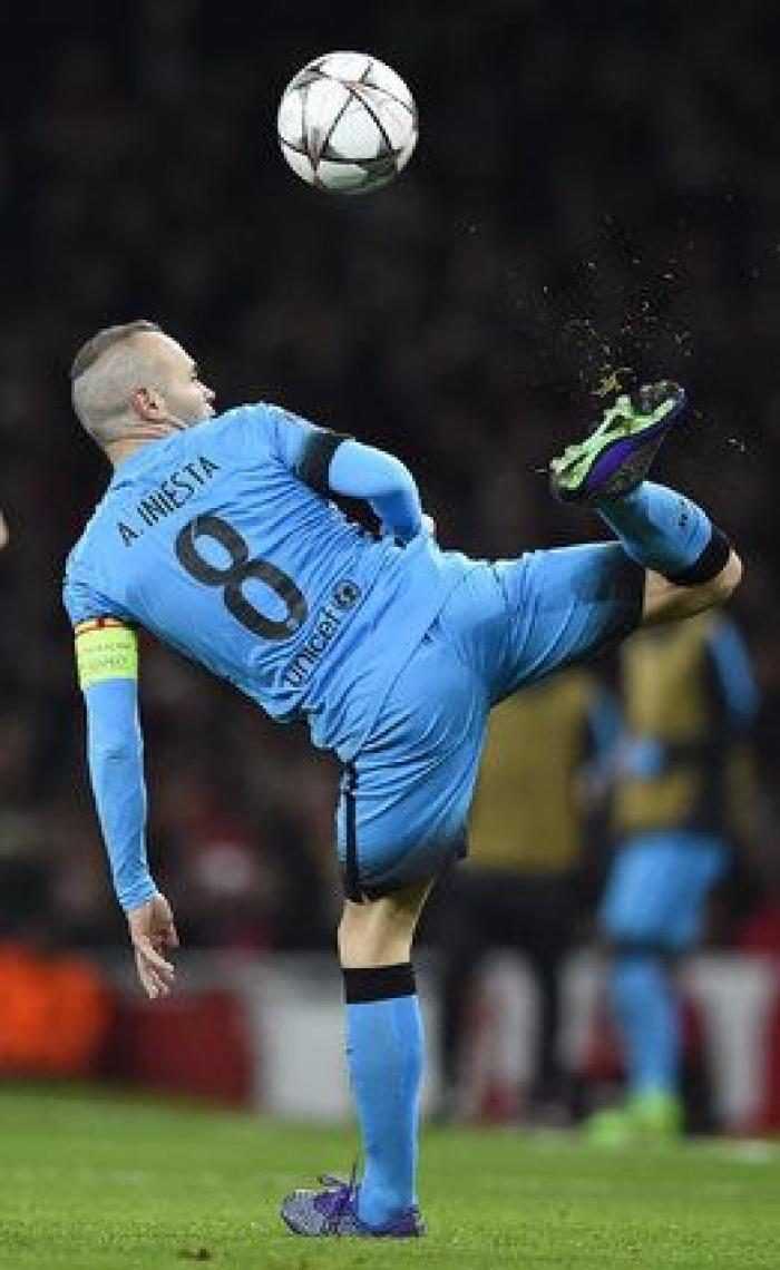 El Barcelona gana al Arsenal y pone un pie en cuartos