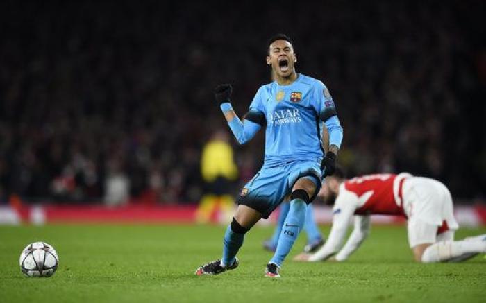 El Barcelona gana al Arsenal y pone un pie en cuartos