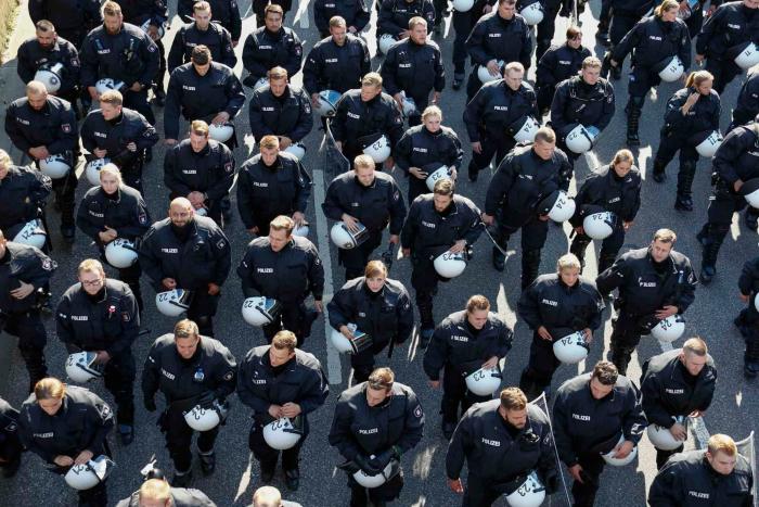 Fuertes enfrentamientos entre policía y manifestantes en Hamburgo (Alemania) por el G20
