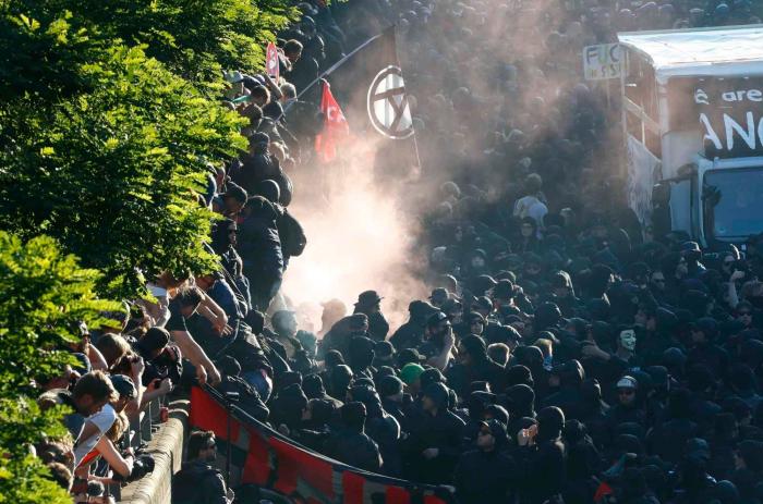 Fuertes enfrentamientos entre policía y manifestantes en Hamburgo (Alemania) por el G20