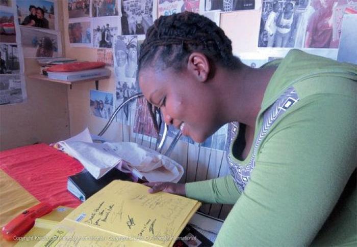 'Amar no es un delito': la exposición que muestra la lucha de los activistas LGTBI en África