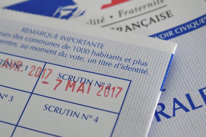 Valls anuncia que irá en las listas al Parlamento por el partido de Macron