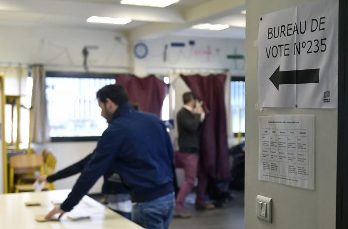 Valls anuncia que irá en las listas al Parlamento por el partido de Macron