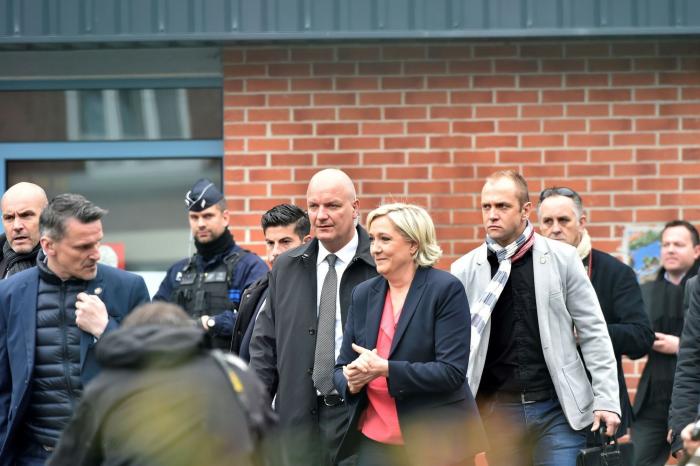 Valls anuncia que irá en las listas al Parlamento por el partido de Macron