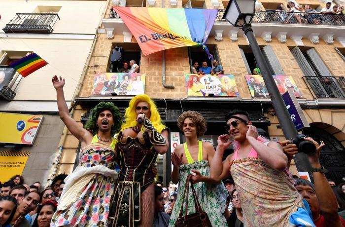 La Carrera de Tacones del Orgullo cumple veinte años tan divertida como siempre