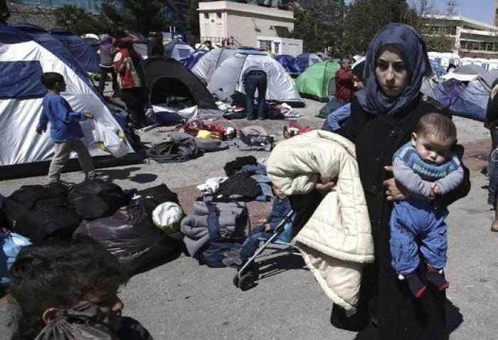 Llegan a España 184 refugiados sirios e iraquíes procedentes de Grecia