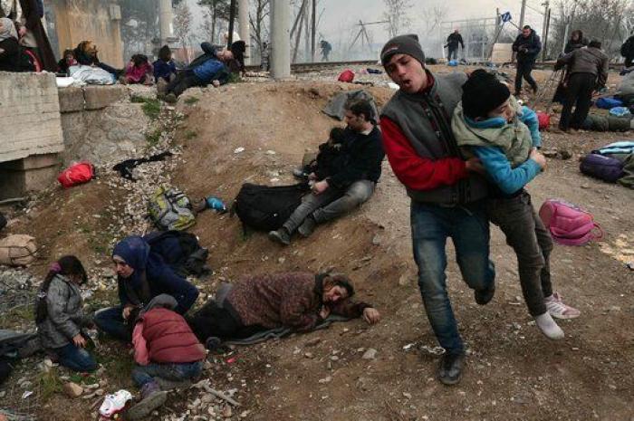 La policía macedonia usa gases lacrimógenos contra los refugiados