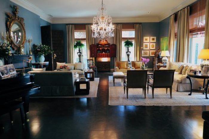 Cotillea los cuadros que esconde la Embajada de Estados Unidos en Madrid (FOTOS)