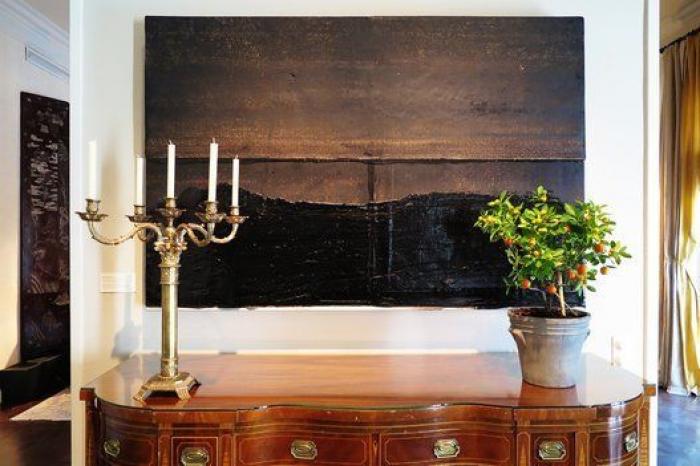 Cotillea los cuadros que esconde la Embajada de Estados Unidos en Madrid (FOTOS)