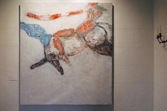 Cotillea los cuadros que esconde la Embajada de Estados Unidos en Madrid (FOTOS)