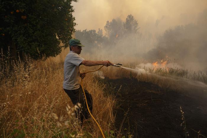 El incendio de Portugal deja historias de tristeza pero también de rescates milagrosos